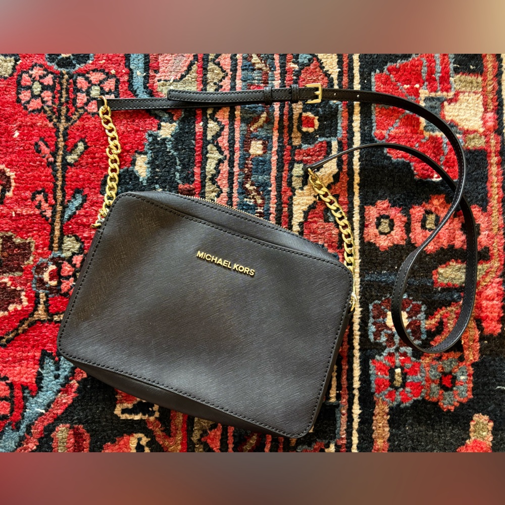 Michael Kors Jet Set Crossbody Bag